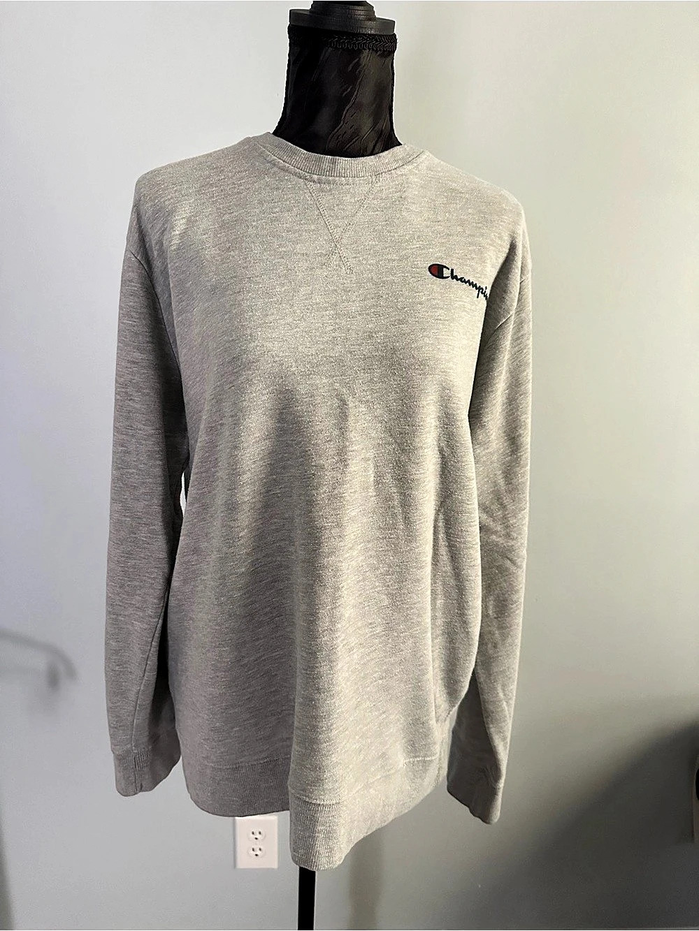 Champion Script Logo Crewneck Sweatshirt Gray Medium